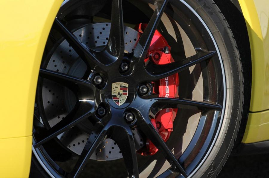  Porsche 911 Carrera 4S 2013 года  (фото 77 из 82)